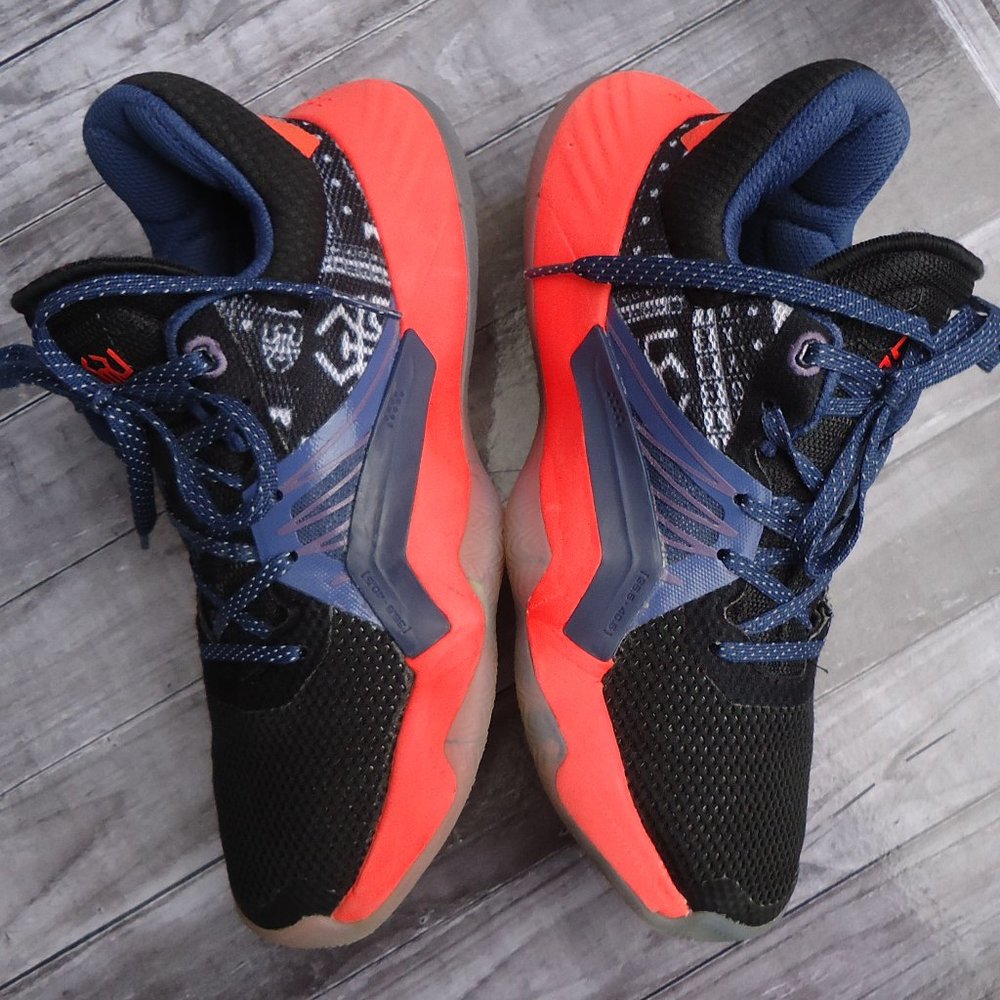 SIZE 4.5. Adidas Donovan Mitchell DON Issue 1 big kids basketball sneakers shoes - Picture 7 of 16